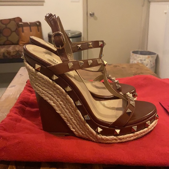 Valentino Garavani rockstud ultra high wedges - Picture 5 of 8